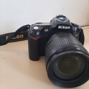 фотоапарат Nikon D90